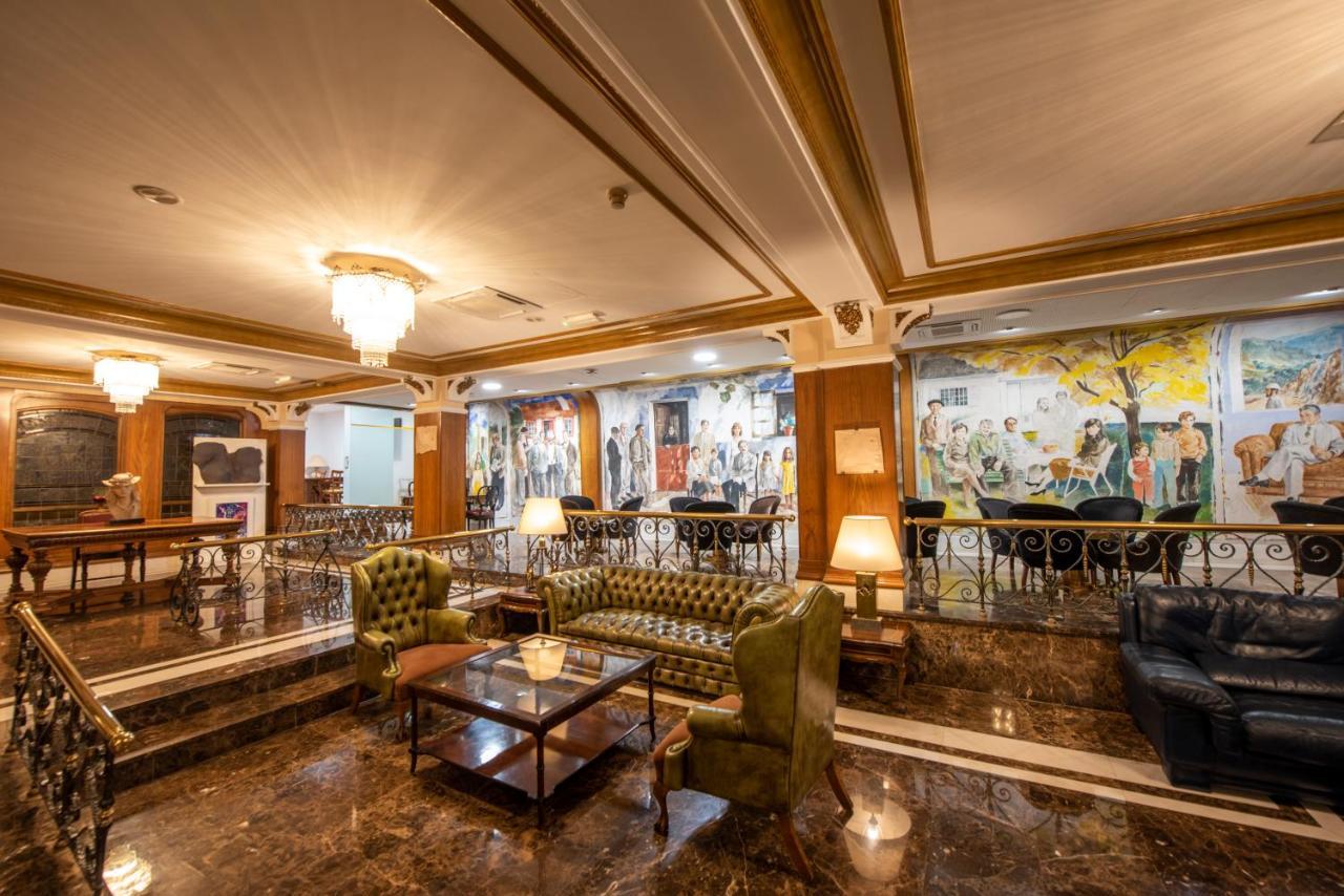 Eurostars Araguaney Hotel Сантяго де Компостела Екстериор снимка Lobby