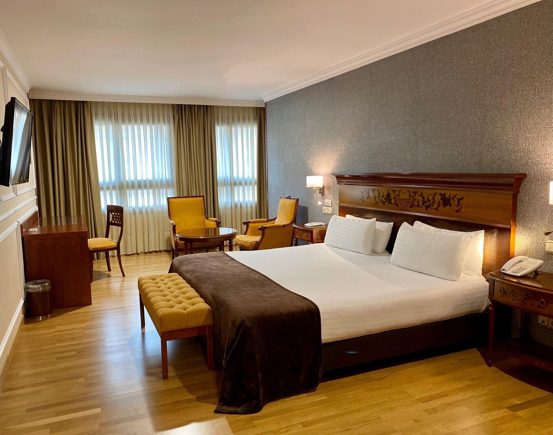 Eurostars Araguaney Hotel Сантяго де Компостела Екстериор снимка