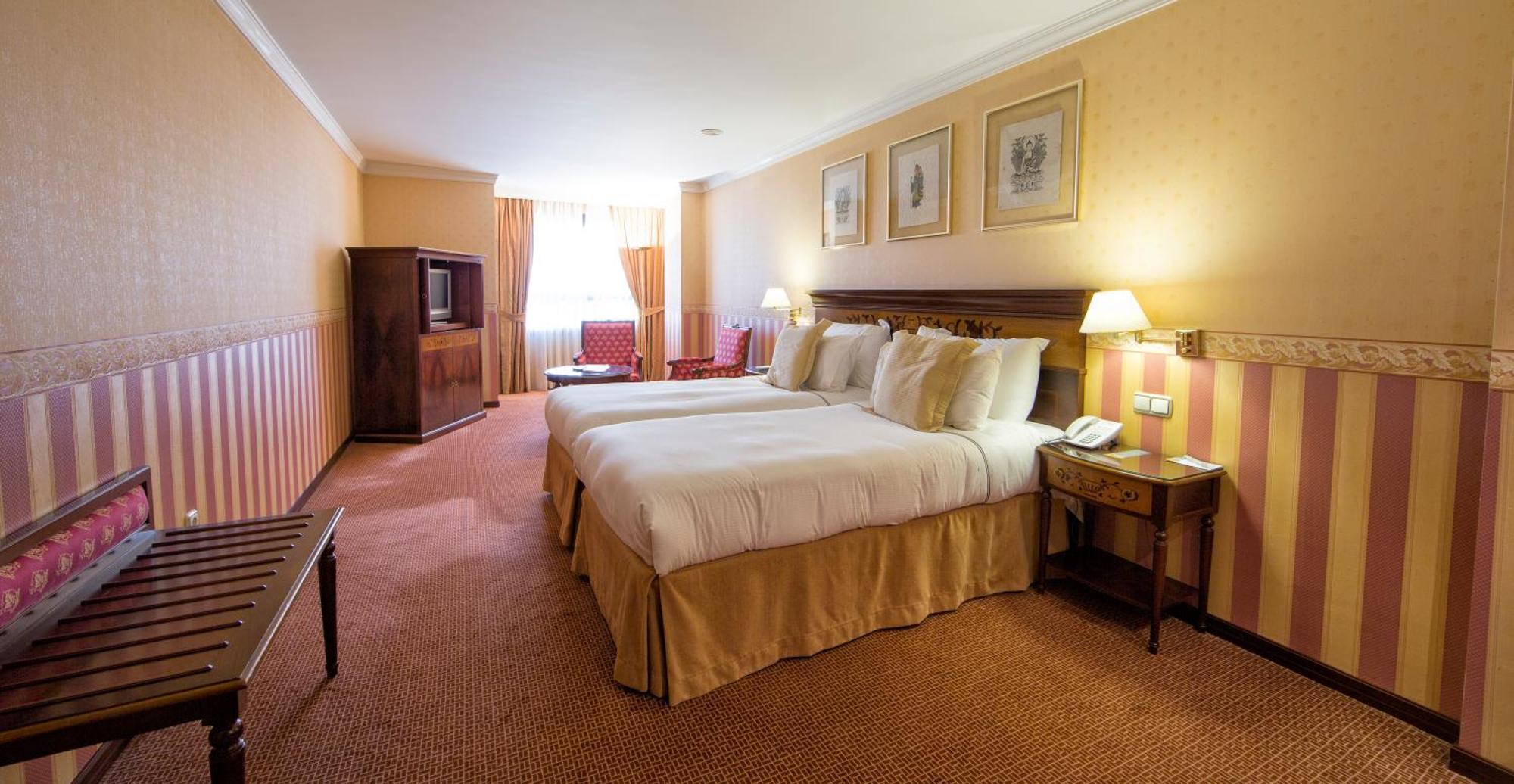 Eurostars Araguaney Hotel Сантяго де Компостела Стая снимка A room at the hotel
